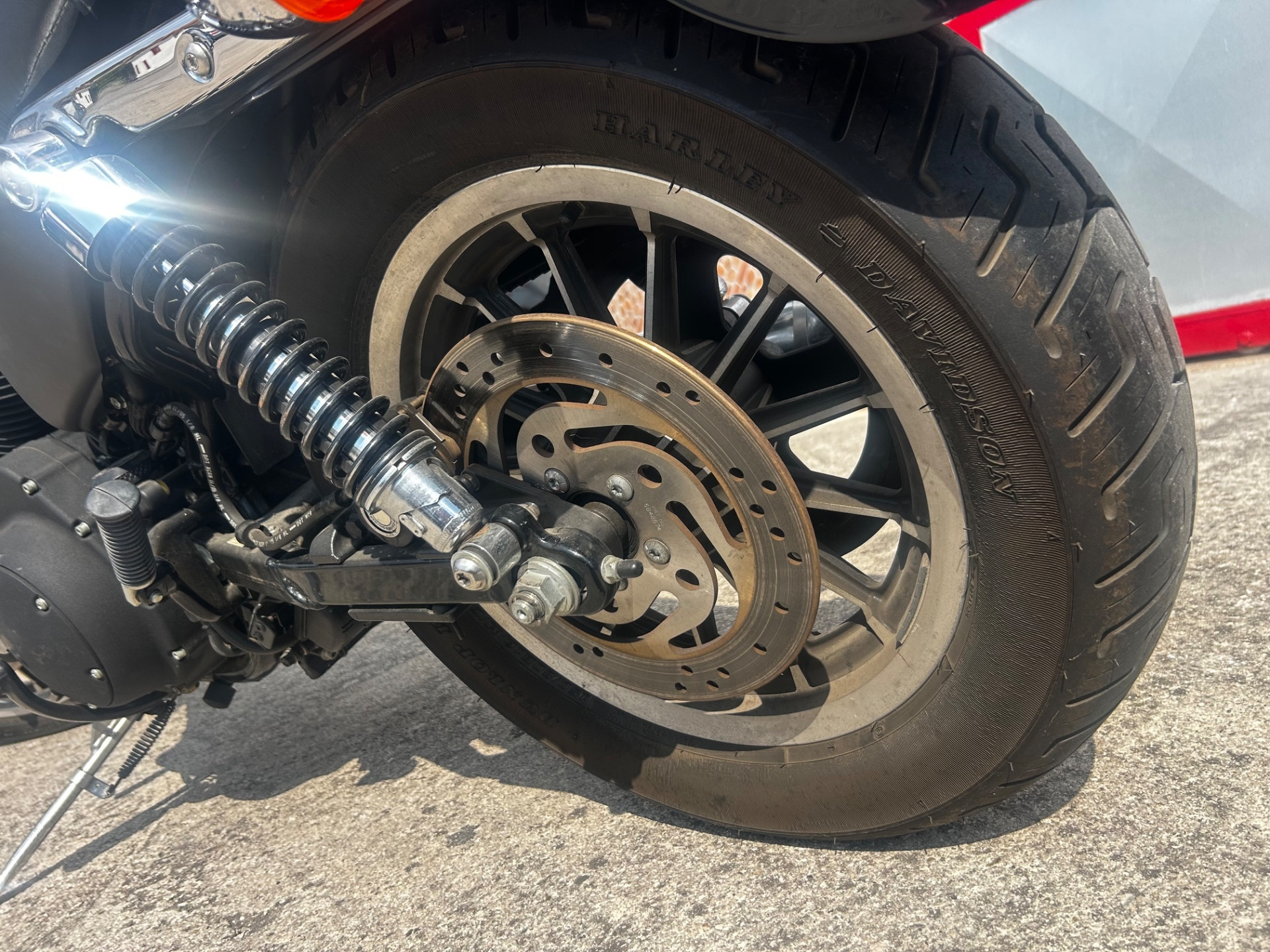 Harley-Davidson 883 Sportster R – foto 5