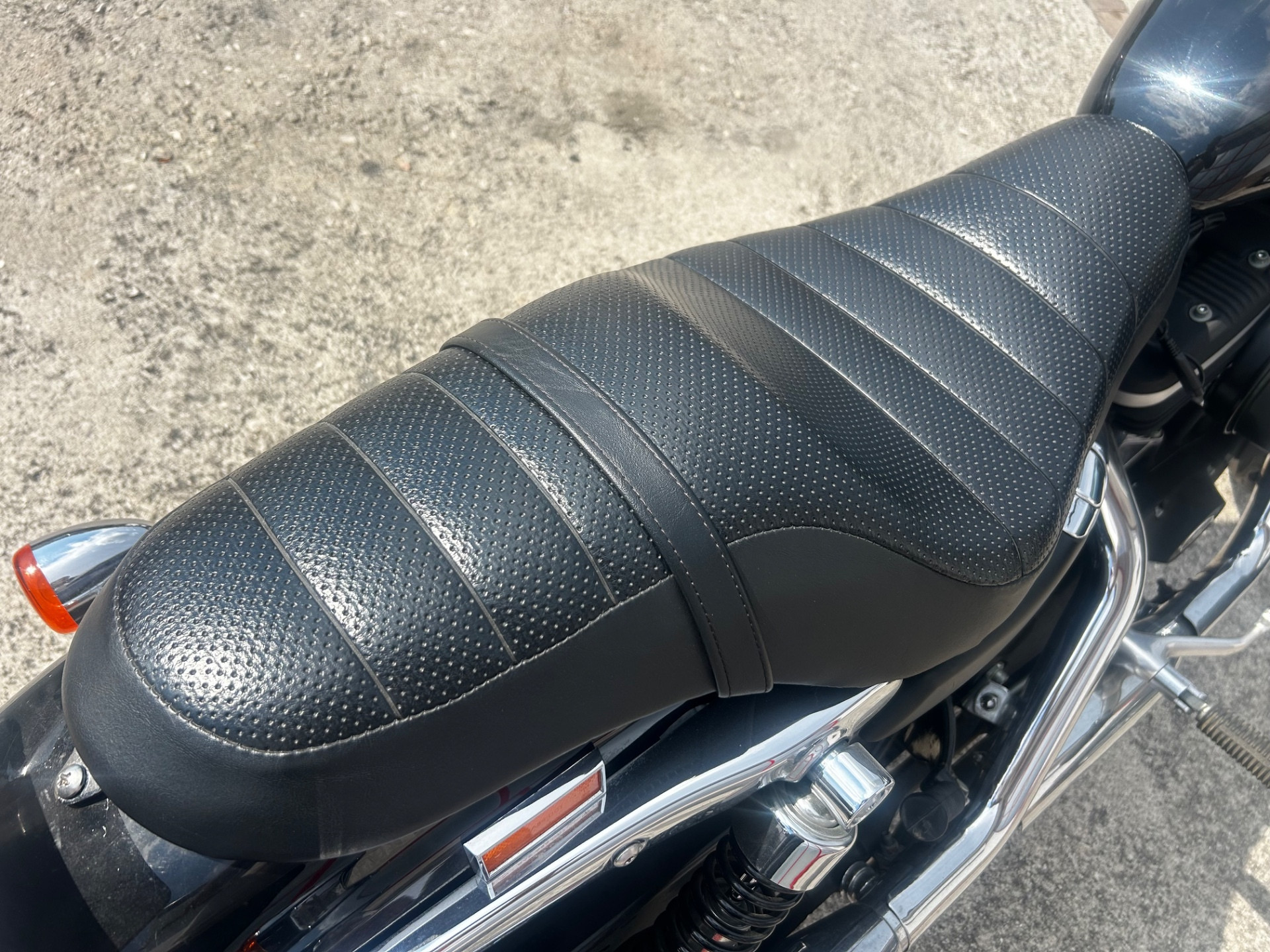 Harley-Davidson 883 Sportster R – foto 7