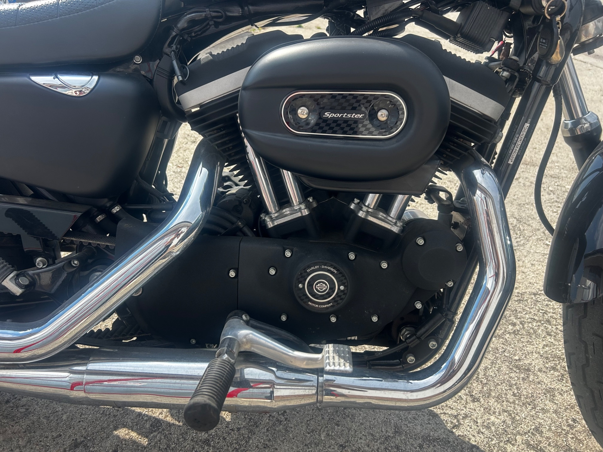 Harley-Davidson 883 Sportster R – foto 10