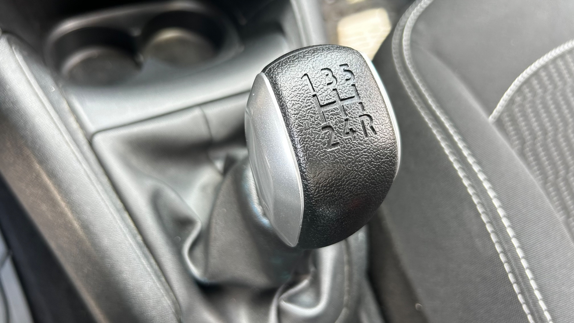 Peugeot 208 – foto 18