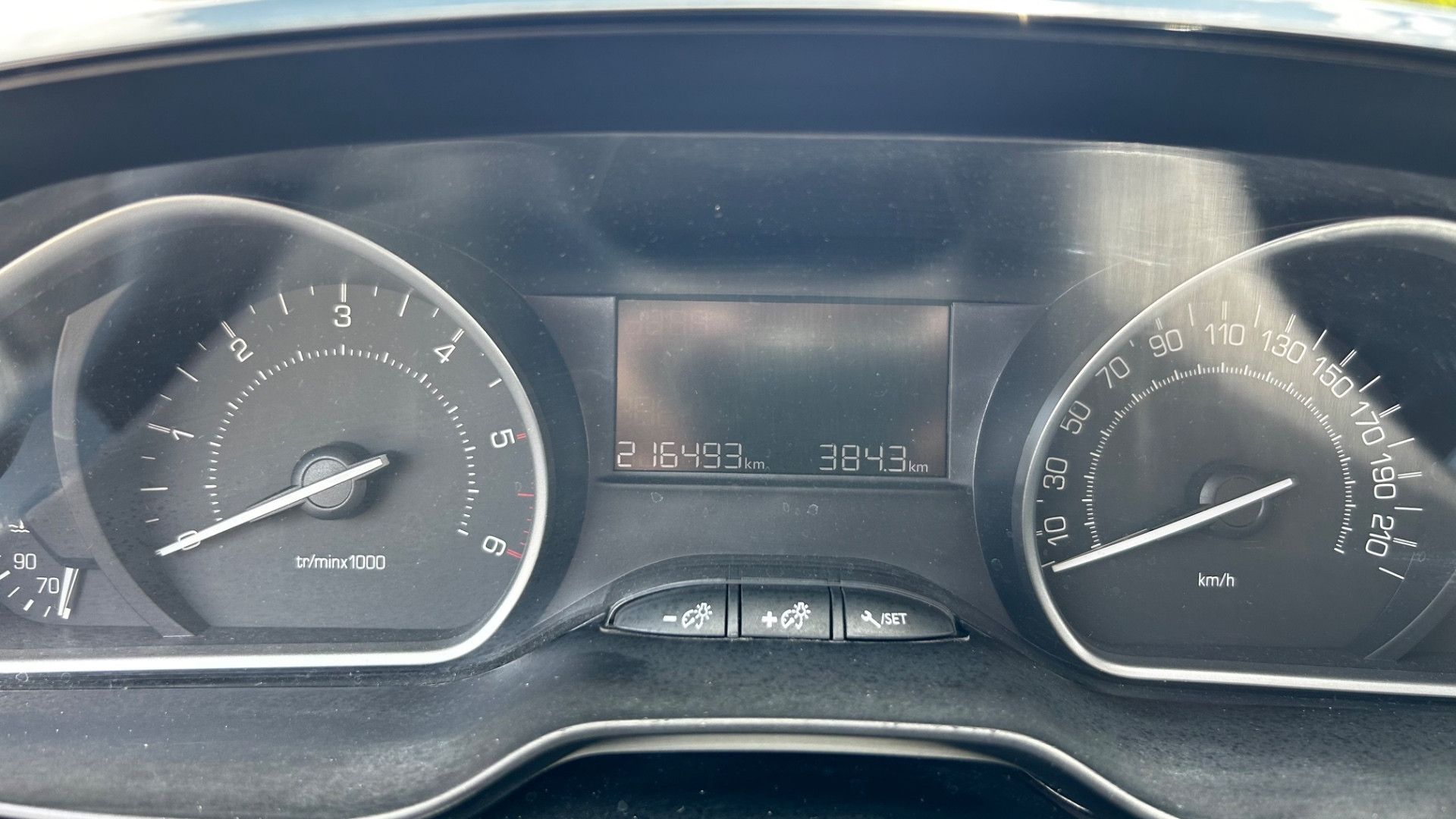 Peugeot 208 – foto 24