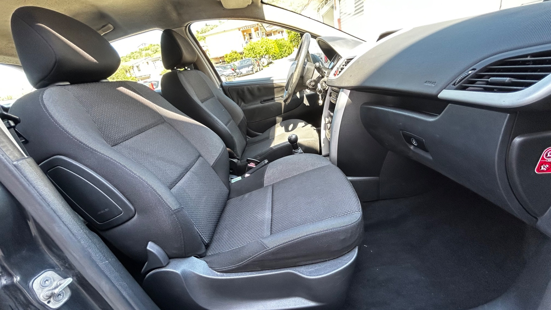 Peugeot 207 – foto 13