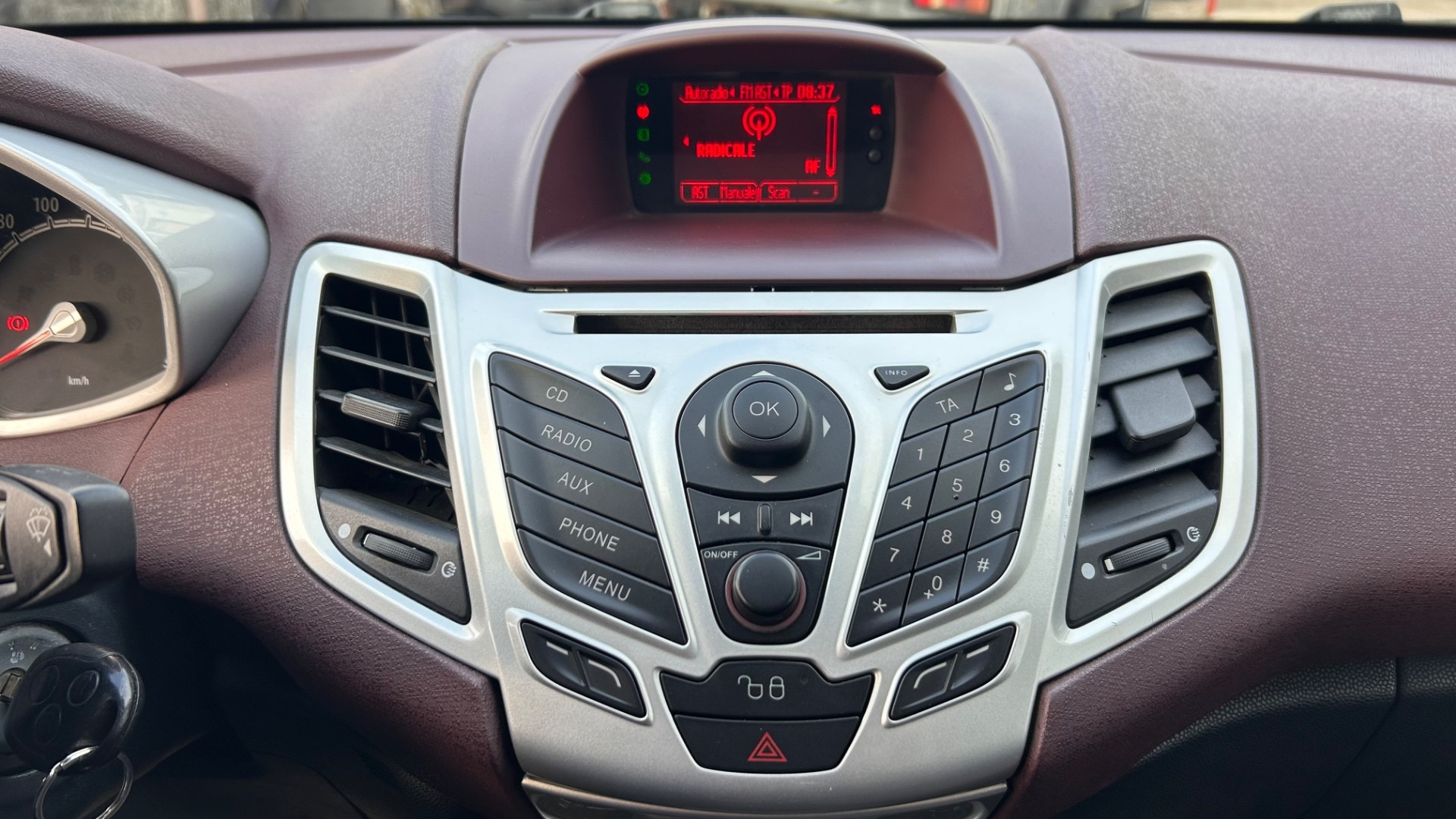 Ford Fiesta – foto 19