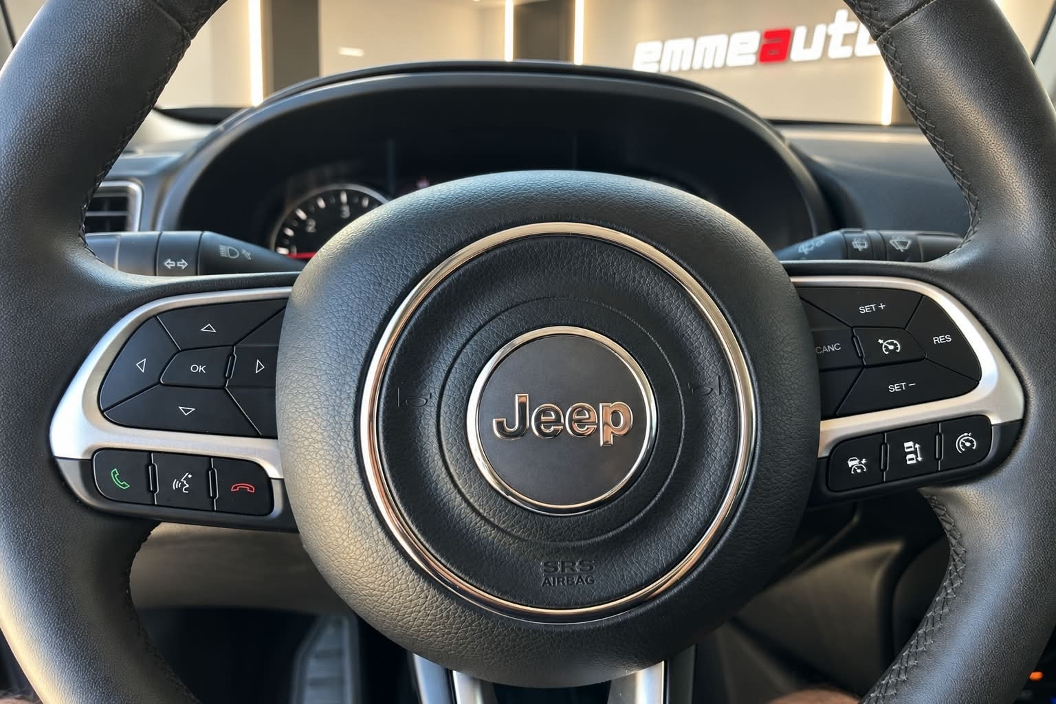 Jeep Renegade – foto 16